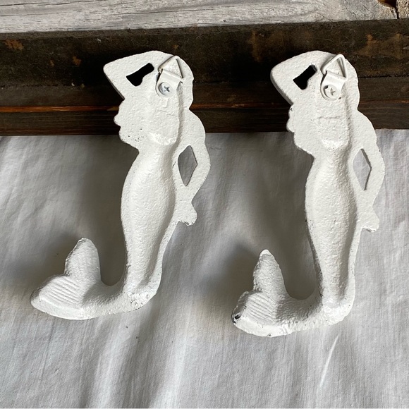 2 Distressed Mermaid Hooks Cast Iron - Picture 5 of 9